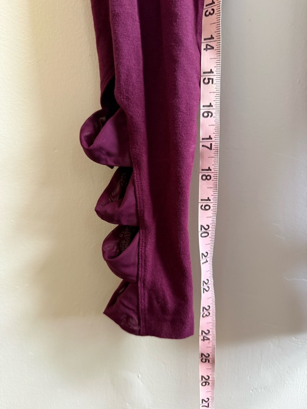 Victoria Sport Strappy Lattice Mesh Leggings Plum Purple M - Picture 8 of 8